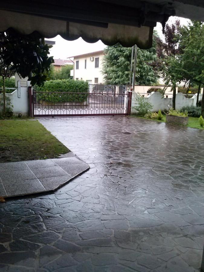 Casa Irene Panzió Torri di Quartesolo Kültér fotó